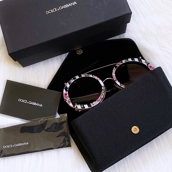 Dolce & Gabbana Oversized Round Sunglasses - Picture 2 of 13